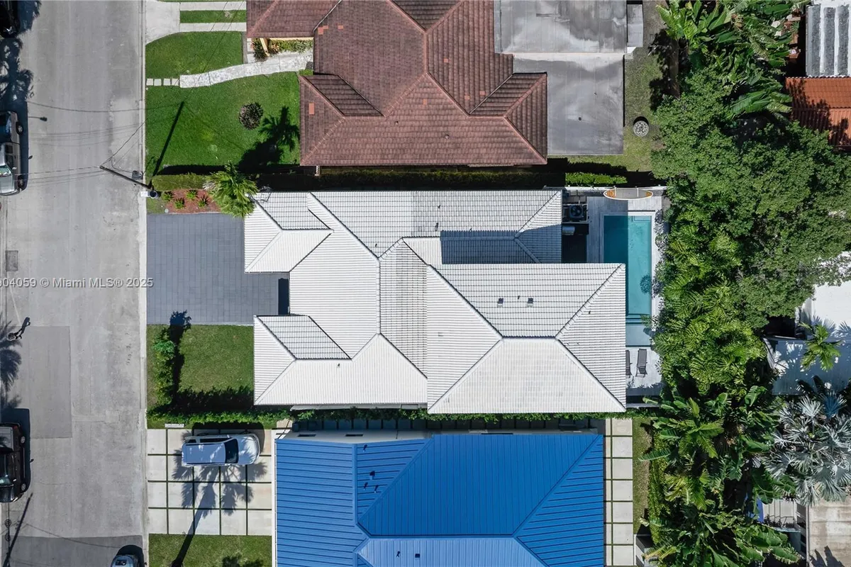 8851 Froude Ave, Surfside FL 33154