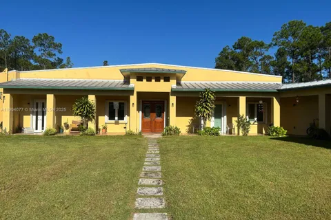 2184 NINE MILE RD, Other City - In The State Of Florida FL 33935