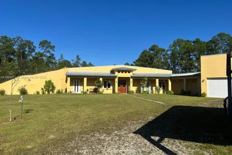2184 NINE MILE RD, Other City - In The State Of Florida FL 33935