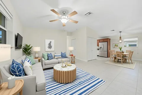 1021 Valencia Rd, Key Largo FL 33037