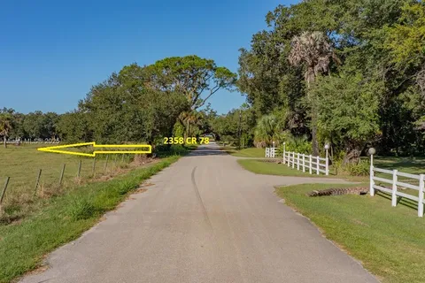 2358 CR 78, Other City - In The State Of Florida FL 33935