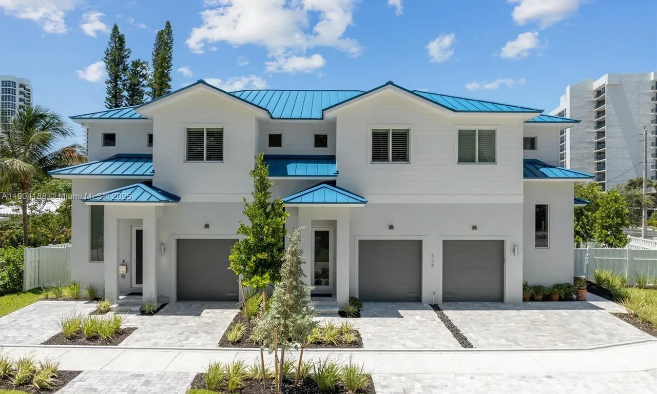 554 N Riverside Dr # B, Pompano Beach FL 33062