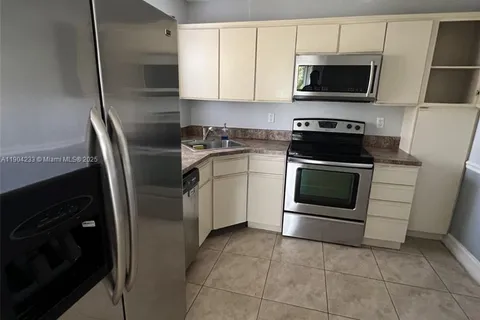 2527 NW 49th Ter # 723, Coconut Creek FL 33063