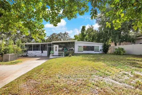 6712 Nina Rosa Dr, Orlando FL 32819