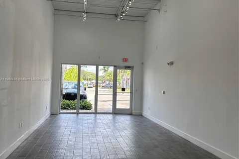 9620 Stirling Rd Stirling Rd # 103, Cooper City FL 33024