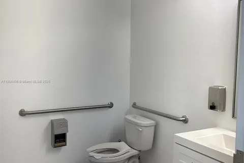 9620 Stirling Rd Stirling Rd # 103, Cooper City FL 33024