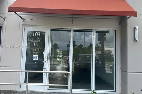 9620 Stirling Rd # 103, Cooper City FL 33024