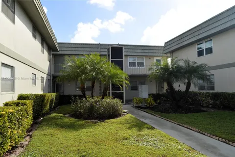 251 Monaco F # F, Delray Beach FL 33446