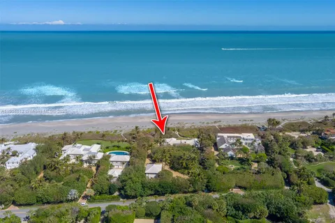 247 S Beach Rd, Jupiter Island FL 33455