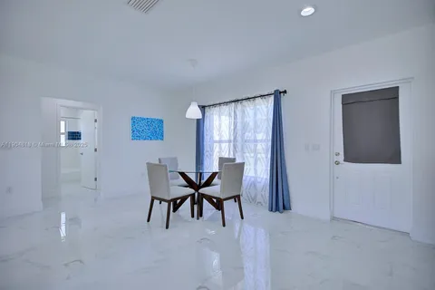 827 Renault Ave, Sebring FL 33872