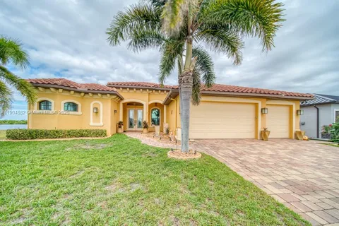 4635 NW 32nd Ter, Cape Coral FL 33993