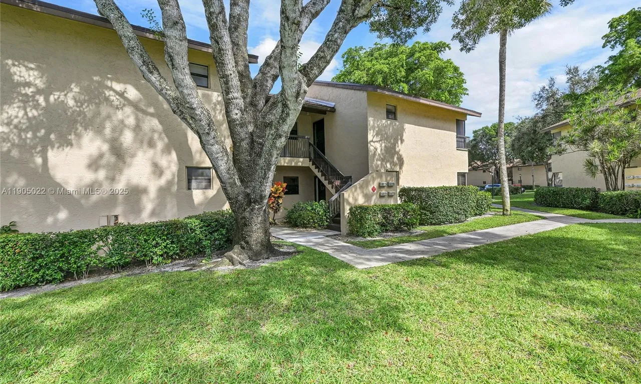 3773 Cocoplum Cir # 3575, Coconut Creek FL 33063