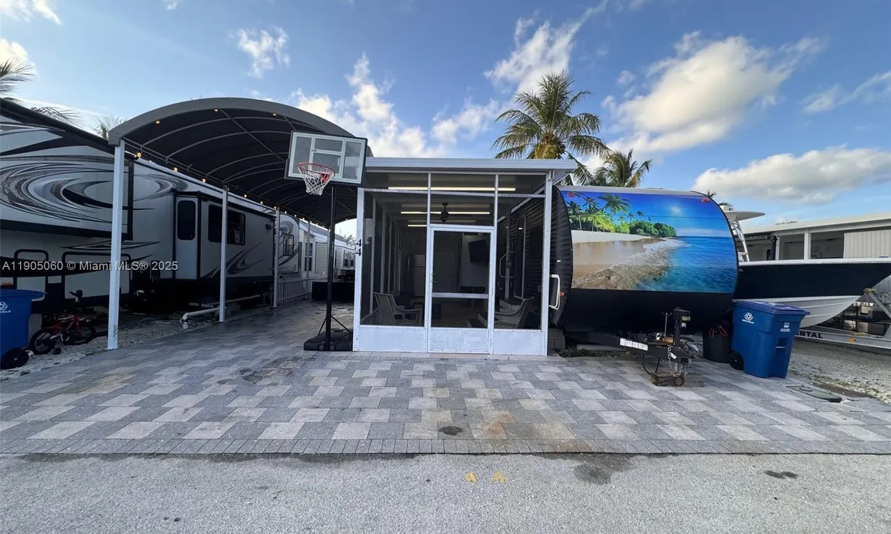325 Calusa St 44, Key Largo FL 33037