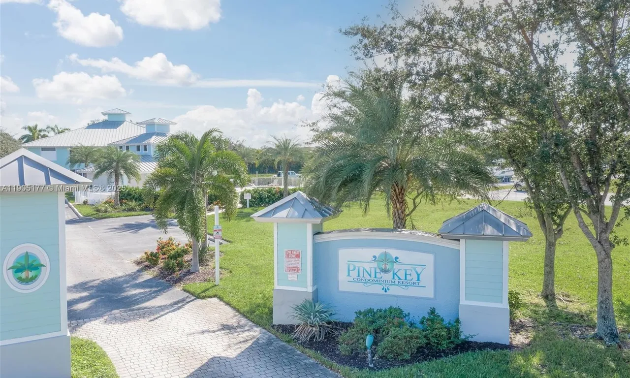 1050 Hancock Creek South Blvd # 203, Cape Coral FL 33909