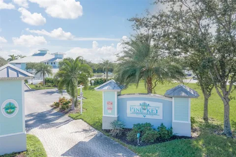 1050 Hancock Creek South Blvd # 203, Cape Coral FL 33909