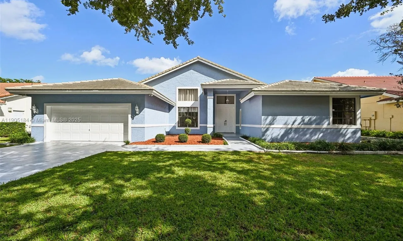 6120 NW 60th Ave, Parkland FL 33067