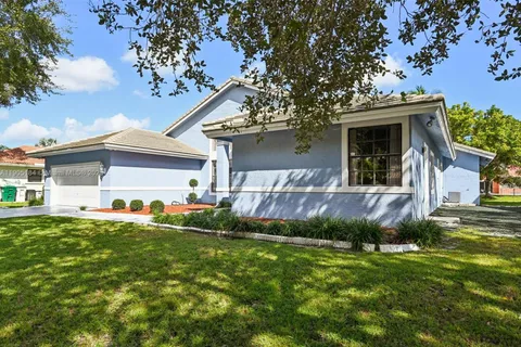 6120 NW 60th Ave, Parkland FL 33067