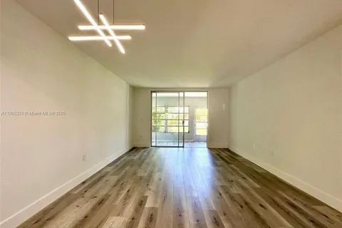 6750 Royal Palm Blvd # 110E, Margate FL 33063