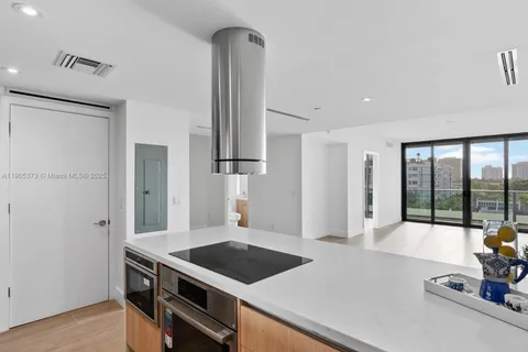 9901 W Bay Harbor Dr # 605, Bay Harbor Islands FL 33154