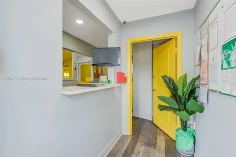 2570 NW 152nd Ter, Miami Gardens FL 33054