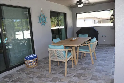 4407 SW 16th pl, Cape Coral FL 33194