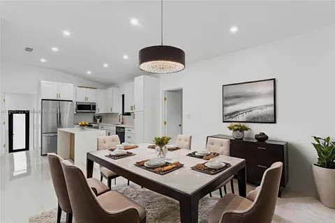 8635 N Miami Ave, El Portal FL 33150