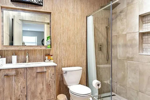 4521 NE 15th Ter, Oakland Park FL 33334