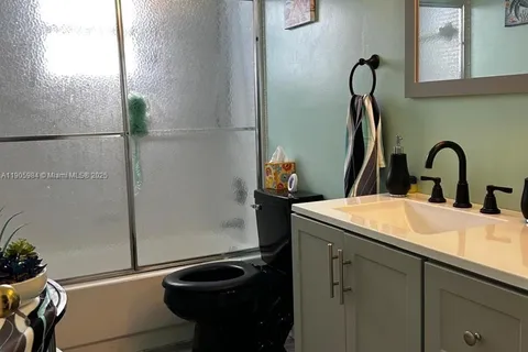 1907 SW 22nd Way, Boynton Beach FL 33426