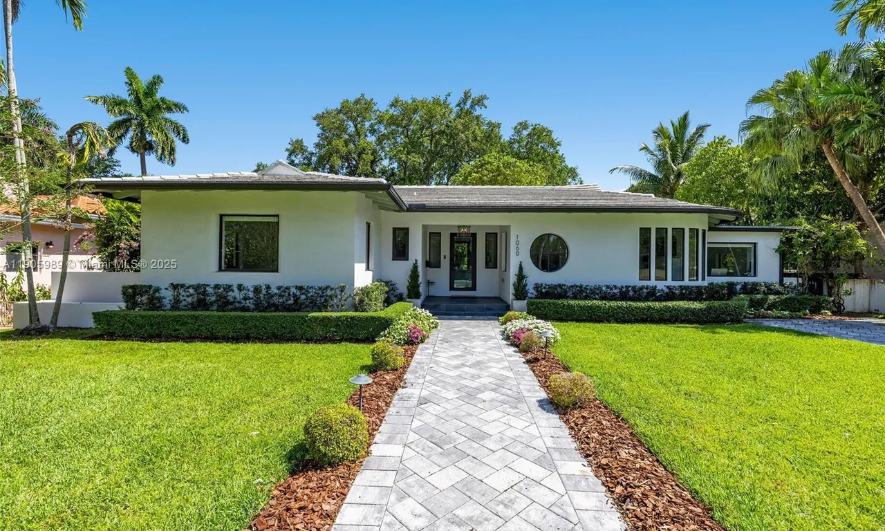 1060 NE 95th St, Miami Shores FL 33138