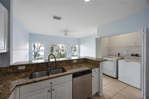 2991 NW 30th Pl, Oakland Park FL 33311