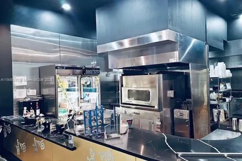 11401 NW 12th St, Sweetwater FL 33172