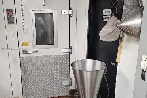 11401 NW 12th St, Sweetwater FL 33172