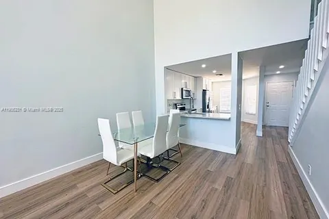 7510 S Pinewalk Dr S # 104, Margate FL 33063