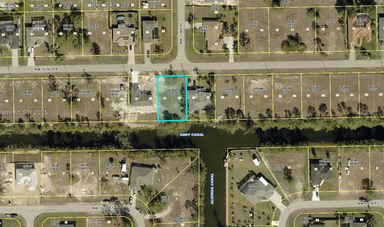 2212 NW 30th Ter, Cape Coral FL 33993