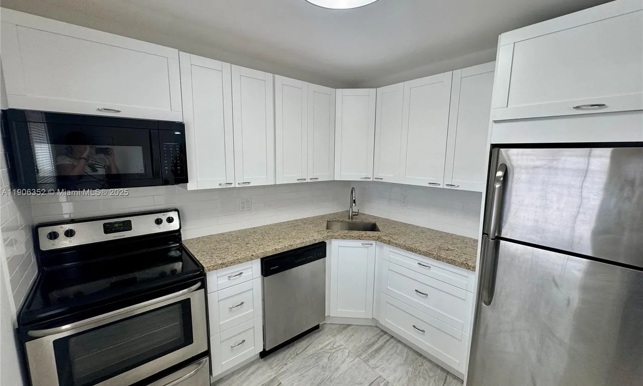 7205 NW 5th Ct # 202, Margate FL 33063