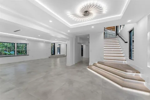 6525 SW 133rd Dr, Pinecrest FL 33156