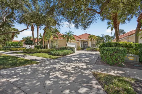 256 Kelsey Park Cir, Palm Beach Gardens FL 33410