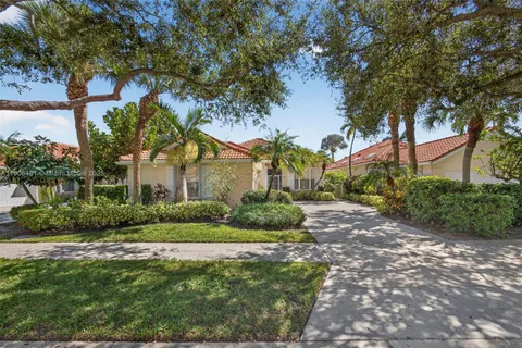 256 Kelsey Park Cir, Palm Beach Gardens FL 33410