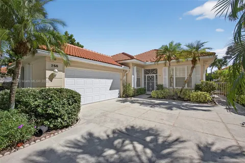 256 Kelsey Park Cir, Palm Beach Gardens FL 33410