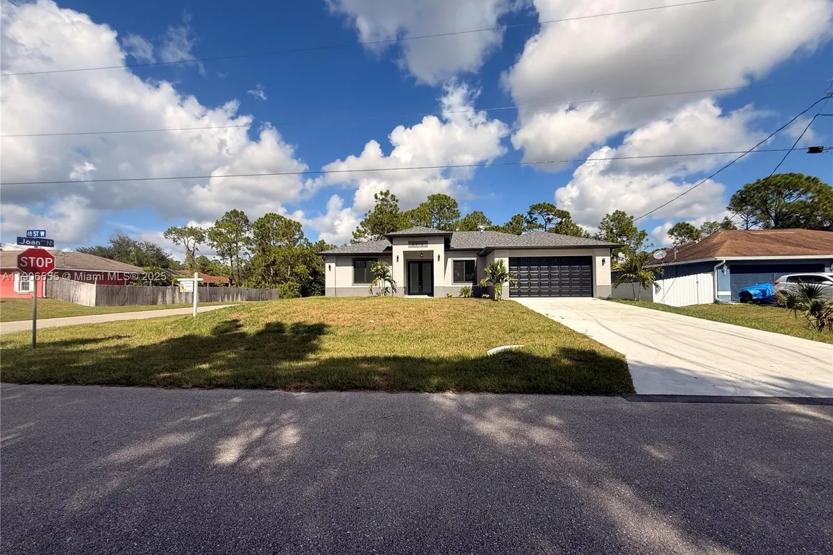 2918 48th ST W, Lehigh Acres FL 33971