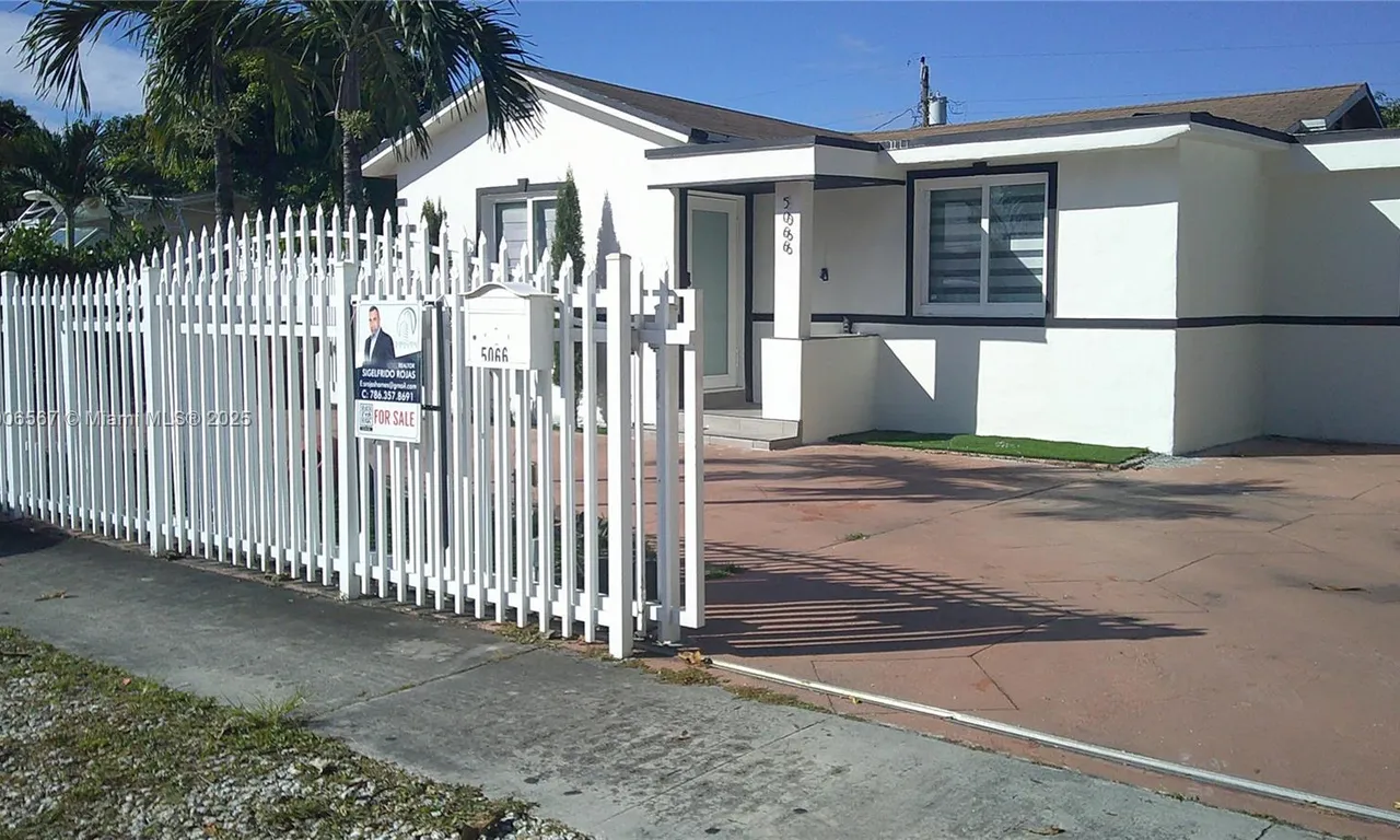 5066 E 9th Ct, Hialeah FL 33013