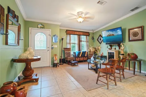 3713 Wild Violet Avenue, Sebring FL 33876