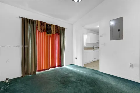 3110 NW 203rd Ter, Miami Gardens FL 33056