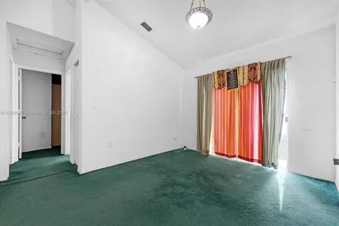 3110 NW 203rd Ter, Miami Gardens FL 33056