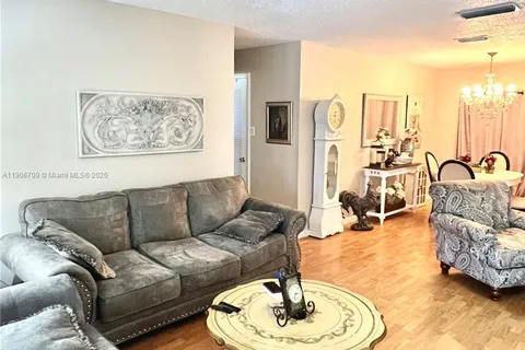 1175 NW 72nd Ter, Margate FL 33063