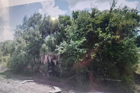 19210 NW 278 st, Okeechobee FL 34972