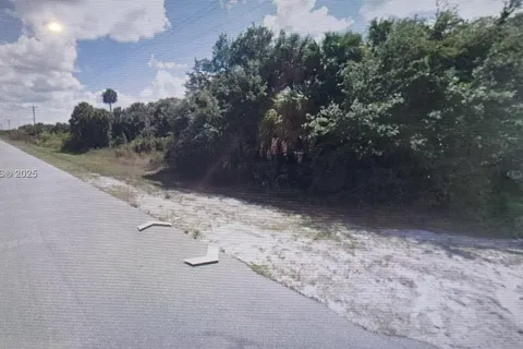 19210 NW 278 st, Okeechobee FL 34972