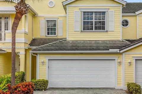 602 Mariner Bay Blvd, Fort Pierce FL 34949