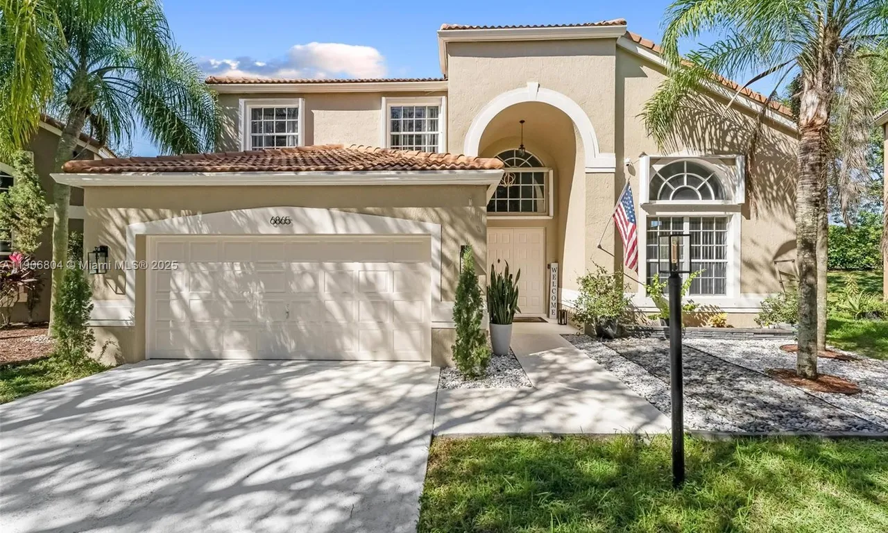 6865 NW 81st Ct, Parkland FL 33067