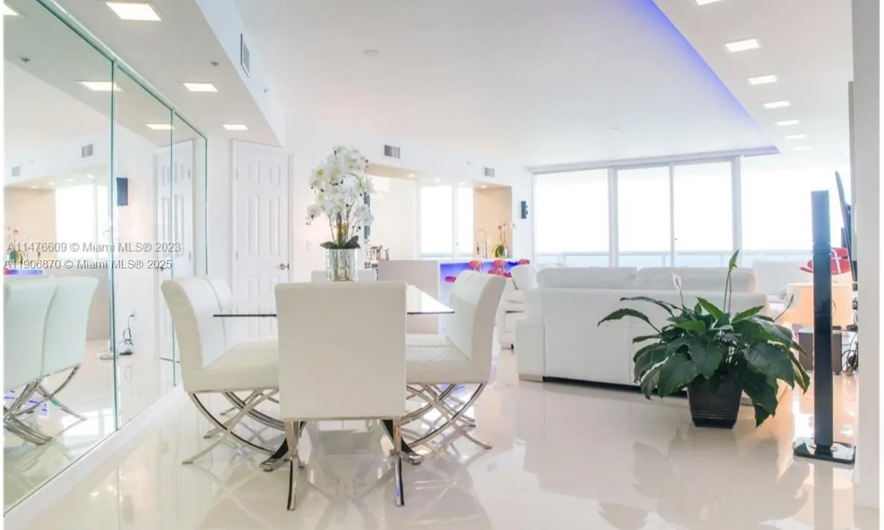6301 Collins Ave # 1402, Miami Beach FL 33141